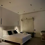 Roomscarlofelicestation Hotel apartamentowy Turyn