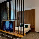 Aparthotel Roomscarlofelicestation 4*